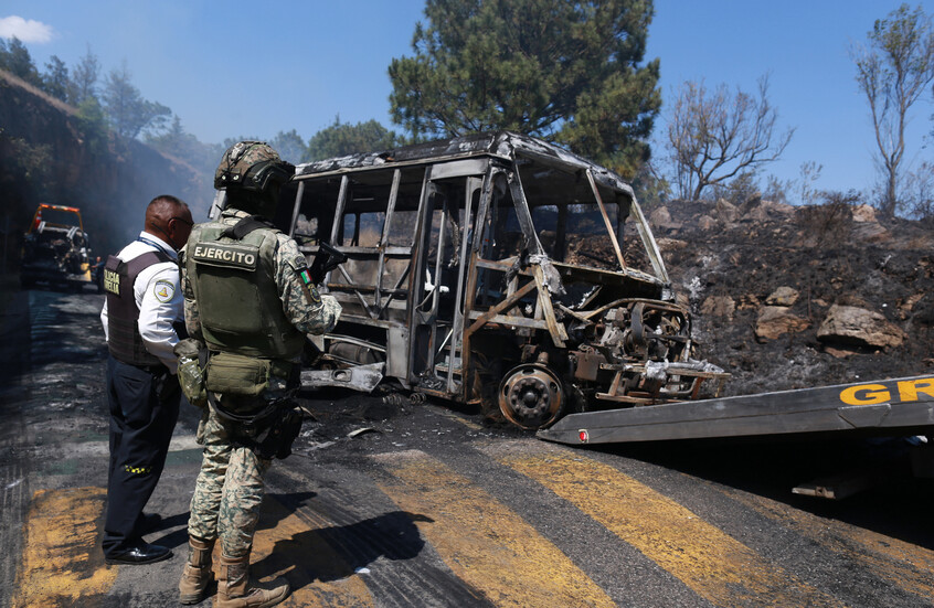 واشنطن تدعو مواطنيها للاحتماء في منازلهم بعد تصاعد العمليات الأمنية في عدة ولايات مكسيكية