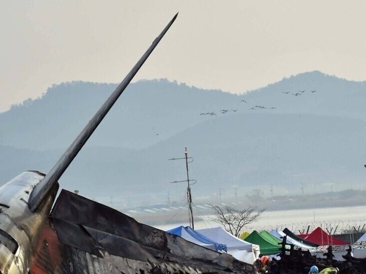 15 ضحية بينهم 7 أطفال في حادث تحطم مروحية عسكرية في بيرو