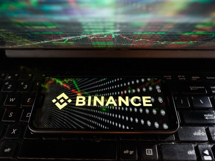 “نيويورك تايمز”: تحويلات مالية بقيمة 1.7 مليار دولار إلى إيران