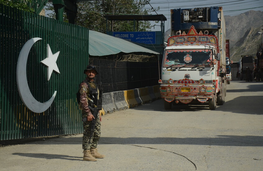 الشرطة الباكستانية: مقتل 5 من أفراد الأمن برصاص مسلحين شمال غربي البلاد