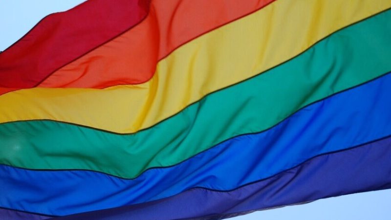 السنغال تقترح تشريعا لزيادة الحد الأدنى لعقوبة السجن للمثليين إلى 5 سنوات