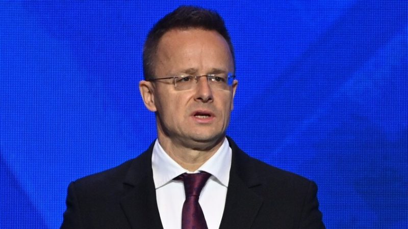 سيارتو: الولايات المتحدة تتفهم قلق هنغاريا بشأن أمن الطاقة