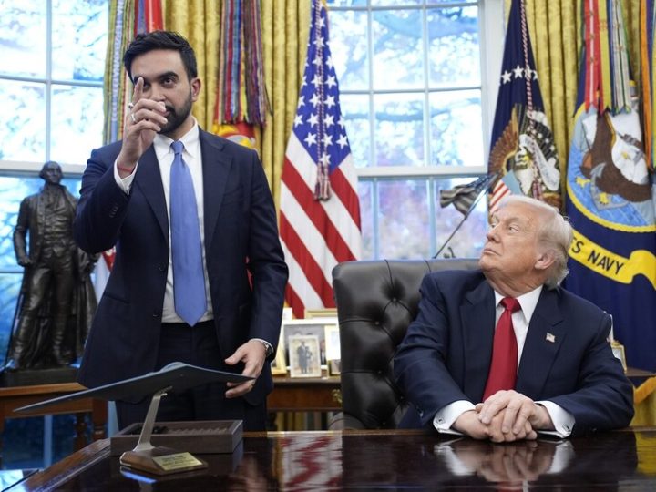 من الشتم إلى المدح أمام أضخم حشد سياسي.. ترامب: ممداني شيوعي لكنه طيب!