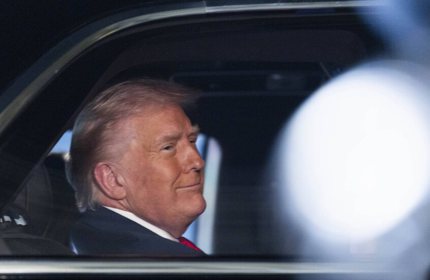 “أكسيوس”: نصف الديمقراطيين تقريبا قاطعوا خطاب ترامب عن حالة الاتحاد