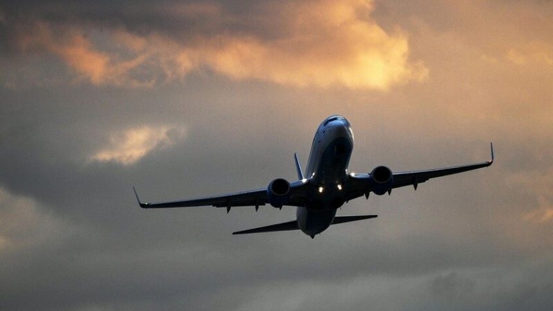 شركة “KLM” الهولندية تعلق رحلاتها إلى تل أبيب اعتبارا من مارس