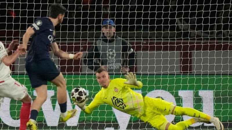 باريس سان جيرمان يواصل حملة الدفاع عن لقب دوري الأبطال