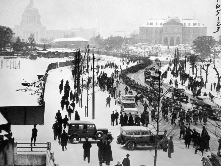 “الوجه البديل”.. رصاصات غيرت ملامح العقيد وأنقذت حكومة اليابان من الفراغ