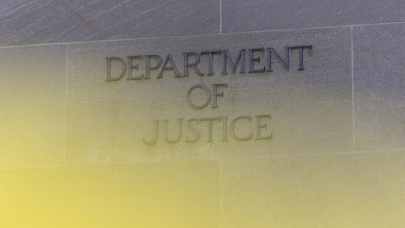 اعتقال طيار سابق في سلاح الجو الأمريكي