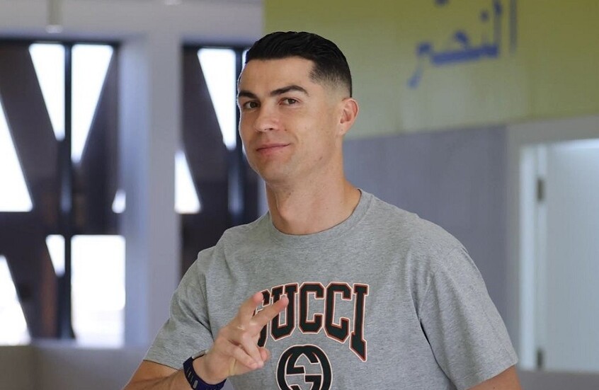 أول تعليق من كريستيانو رونالدو بعد شراء نادي ألميريا