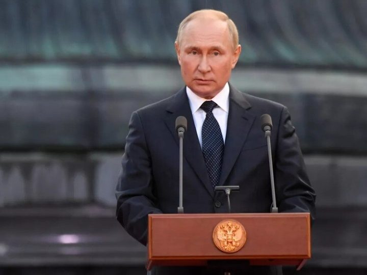 بوتين يهنئ قوات العمليات الخاصة الروسية بعيدهم المهني