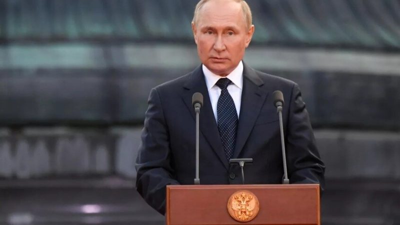 بوتين يهنئ قوات العمليات الخاصة الروسية بعيدهم المهني