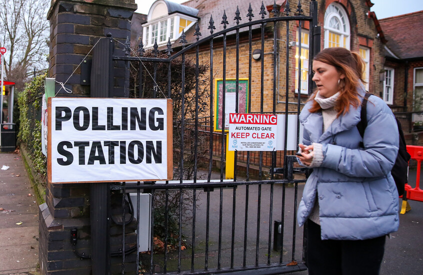 بريطانيا.. حزب الخضر يفوز بانتخابات فرعية ويدفع العمال للمركز الثالث