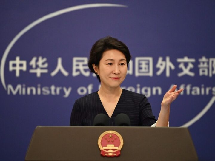 الخارجية الصينية: نتابع الوضع بين باكستان وأفغانستان وندعو لضبط النفس
