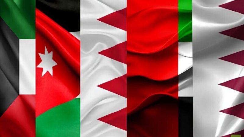 ردا على الهجوم الأمريكي الإسرائيلي.. صواريخ إيران تستهدف مواقع في 5 دول عربية