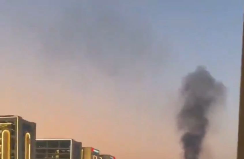 فيديوهات.. لقطات للحظة انفجار ضخم هز دبي جراء هجوم إيراني
