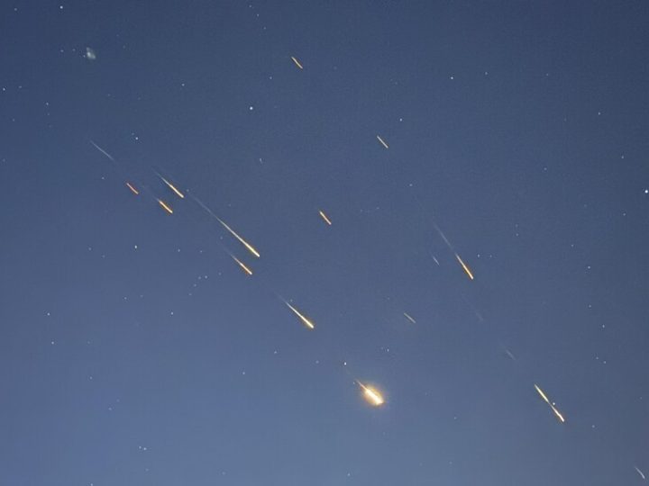 إسرائيل تعترض صواريخ إيرانية في أجواء دمشق ودرعا والقنيطرة بسوريا