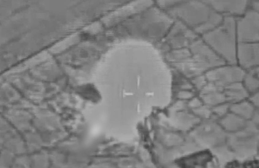 الجيش الإسرائيلي يعلن تدمير مقاتلتين إيرانيتين في مطار تبريز (فيديو)