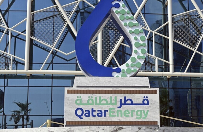 رويترز: “قطر للطاقة” تعتزم إعلان حالة القوة القاهرة على شحنات الغاز الطبيعي المسال