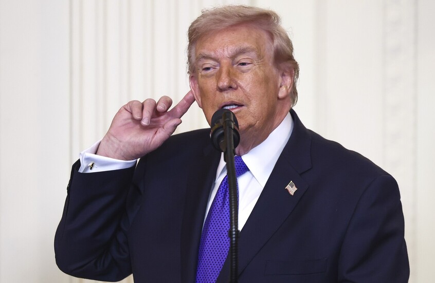 ترامب: كان على بريطانيا مساعدتنا في الشرق الأوسط