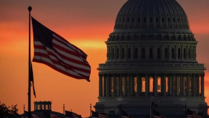 مجلس الشيوخ يصوت الأربعاء على قرار لتقييد صلاحيات ترامب العسكرية تجاه إيران