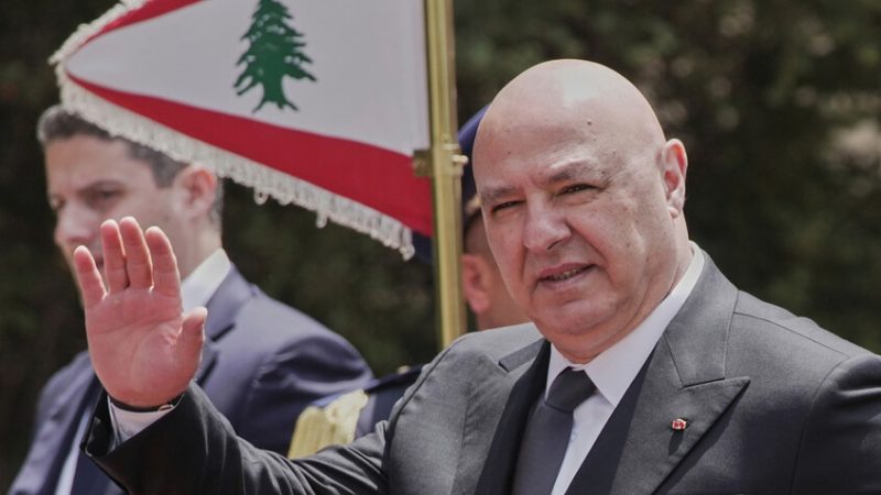 عون يطلب من السفير الأمريكي تدخل واشنطن لوقف الاعتداءات الإسرائيلية على لبنان