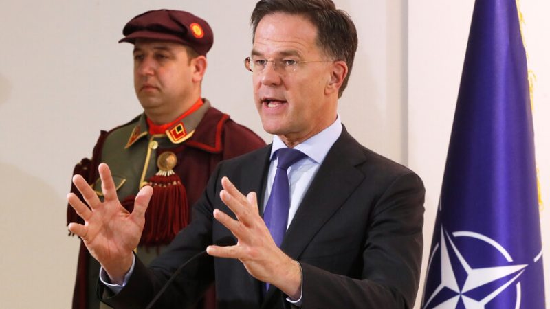 أمين عام الناتو يدعو أعضاء الحلف لدعم العملية الأمريكية في إيران