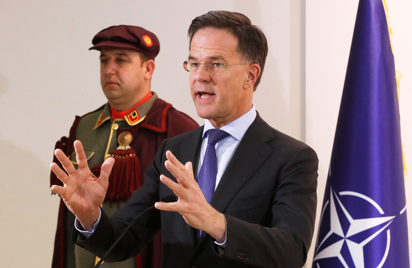 أمين عام الناتو يدعو أعضاء الحلف لدعم العملية الأمريكية في إيران