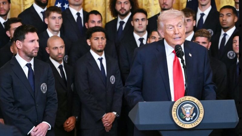 رد فعل ميسي عندما ذكر ترامب رونالدو في كلمة بالبيت الأبيض