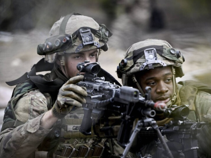 الولايات المتحدة تعجل باستبدال رادار ثاد في الأردن وتلغي تدريبات للفرقة 82 مع تصاعد التوتر مع إيران