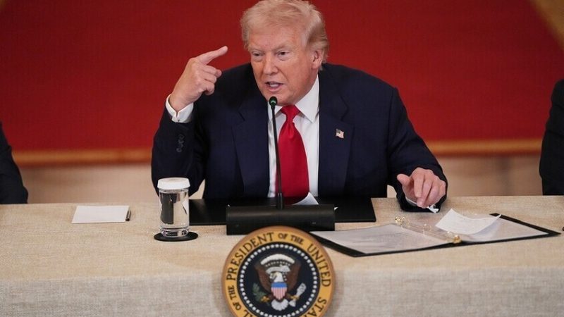 ترامب: إيران استسلمت لجيرانها في الشرق الأوسط