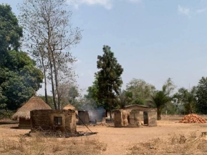 الكنيسة الروسية: مسلحون في نيجيريا يهاجمون بلدة مسيحية ويقتلون عددا من سكانها