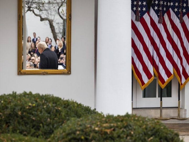 لم تكن مكتوبة بشكل جيد.. البيت الأبيض يوقف إصدار نشرة أمنية تحذر من الحرب على إيران