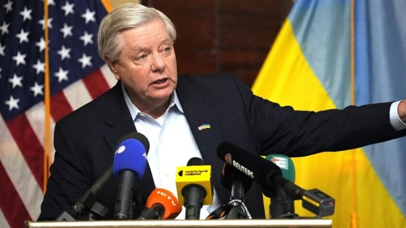 ليندسي غراهام: مجتبى خامنئي ليس التغيير الذي نريده ومصيره كوالده