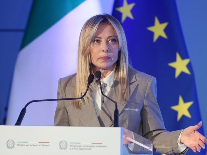 تعليق لميلوني على حرب إيران يوقعها في موقف محرج