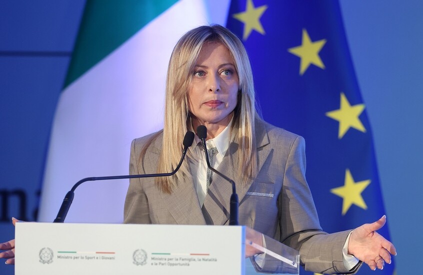 تعليق لميلوني على حرب إيران يوقعها في موقف محرج