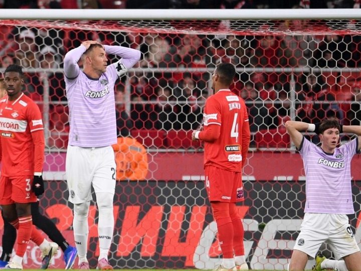 شاهد.. 7 أهداف في مباراة سبارتاك موسكو وضيفه أكرون