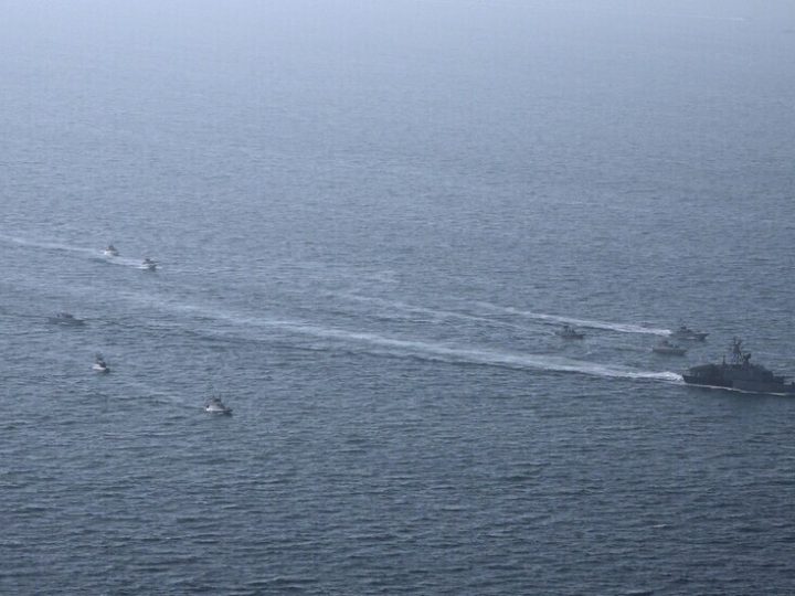 الحرس الثوري: ننتظر الأسطول الأمريكي في هرمز