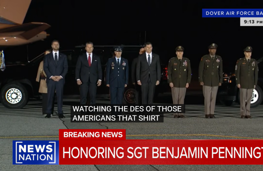 بالفيديو.. فانس وهيغسيث يستقبلان جثمان الضحية الأمريكية السابعة في “الغضب الملحمي”