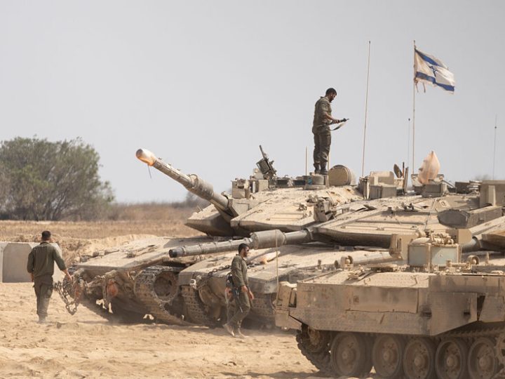 الجيش الإسرائيلي: قتلنا قائد منطقة جنوب لبنان في وحدة الرضوان التابعة لـ”حزب الله”