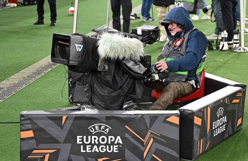 الدوري الأوروبي.. نتائج مباريات الذهاب لدور الـ16