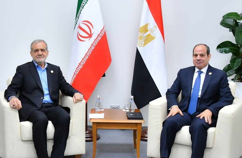 الرئيس الإيراني يهاتف السيسي