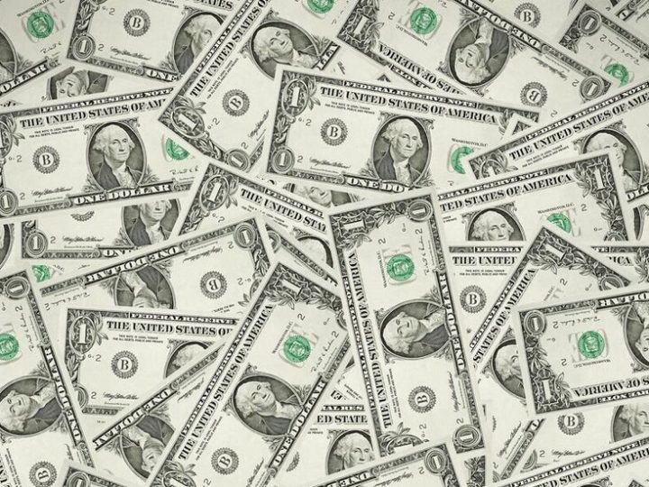 بورصتا الإمارات تغلقان على انخفاض