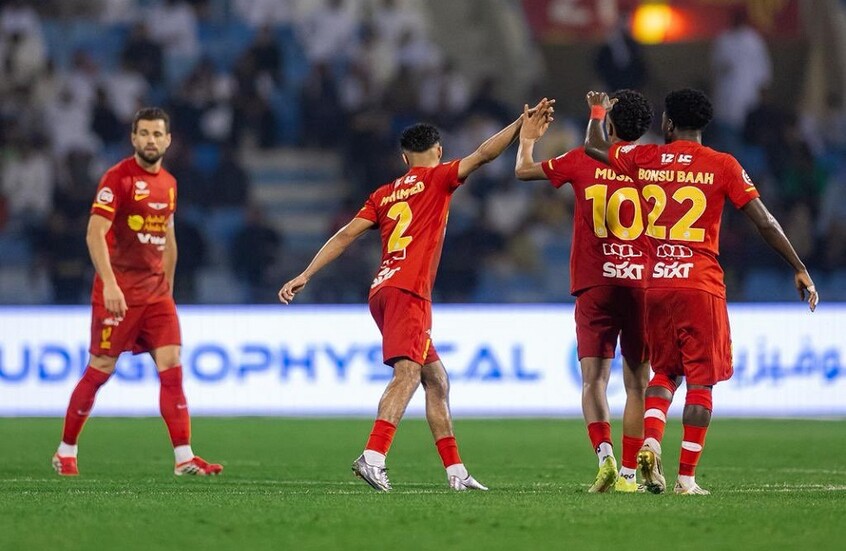 شاهد.. القادسية يقدم هدية ثمينة للنصر بـ”ريمونتادا” قاتلة