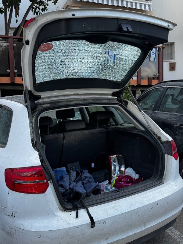 هجوم إيراني ضد إسرائيل ومصالح أمريكا..أنواع الصواريخ والأهداف ولقطات توثق سقوط الشظايا(فيديوهات+صور)