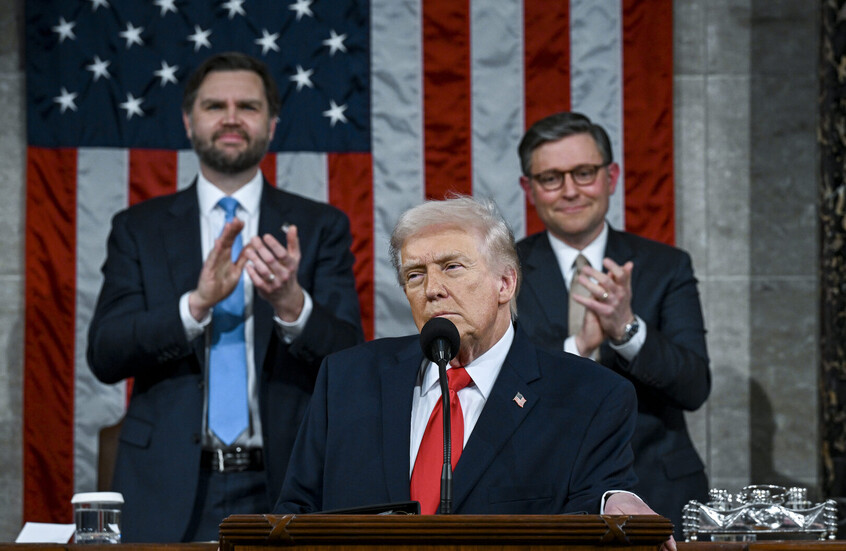 ترامب: أعتقد أنني سأحظى بشرف “ضم كوبا”