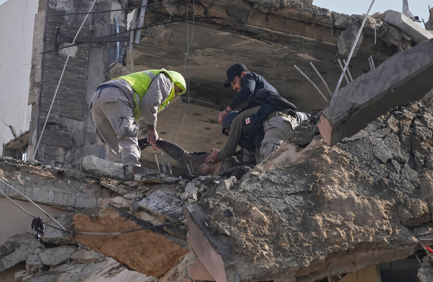 تجدد الغارات الإسرائيلية على لبنان (فيديو)