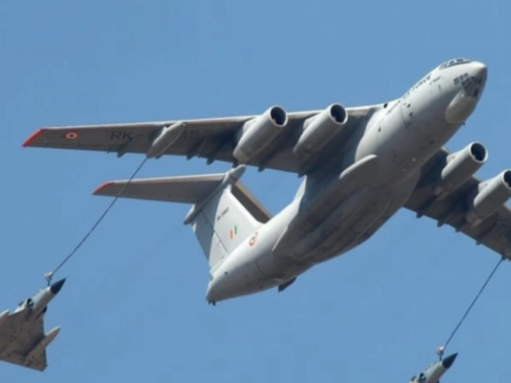 هبوط طائرة تزود بالوقود أمريكية اضطراريا للمرة الثانية في بن غوريون (فيديو)