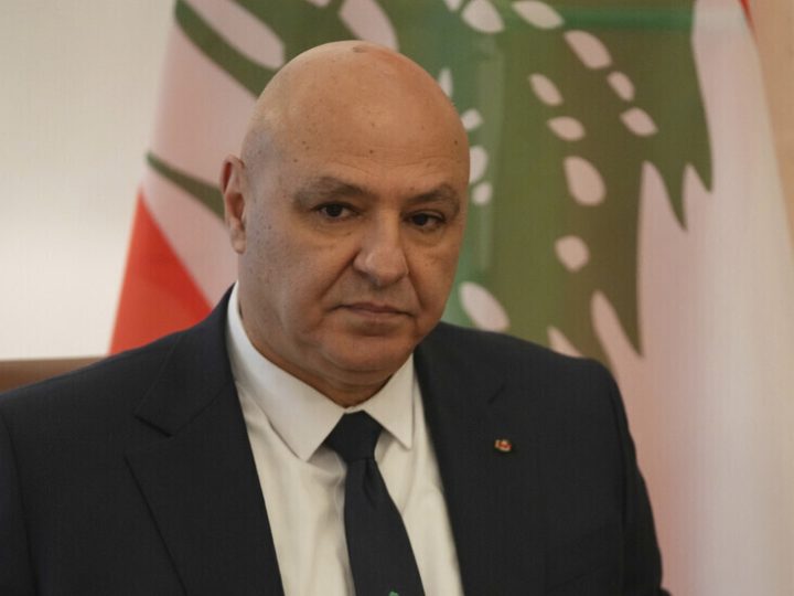 الرئيس اللبناني يدين استهداف الجيش في الجنوب ويطالب بوقف فوري للاعتداءات الإسرائيلية