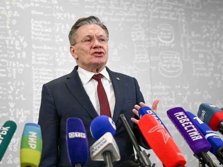 ليخاتشوف يؤكد عدم إصابة أي من الخبراء الروس بالهجوم على محطة بوشهر النووية