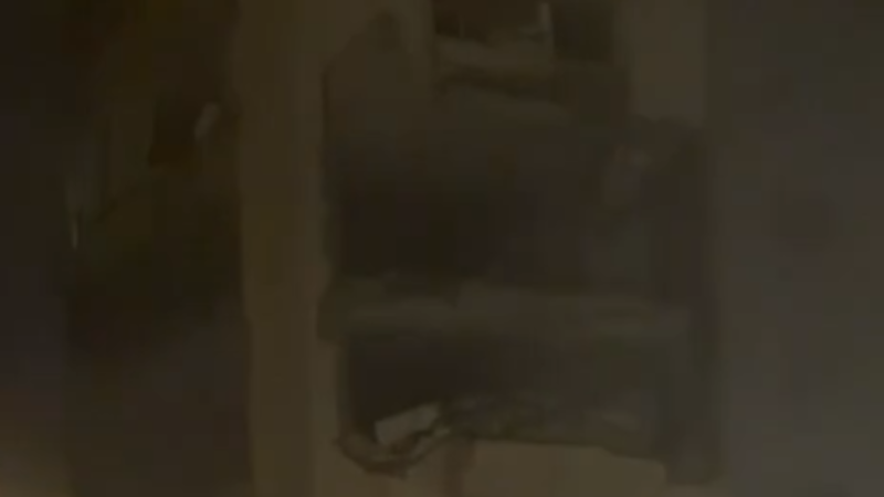 مراسلتنا في لبنان: الجيش الإسرائيلي يستهدف شقتين بالعاصمة بيروت (فيديوهات)